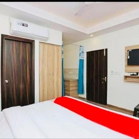 Del Fox Hotel, Delhi Airport Ню Делхи Екстериор снимка