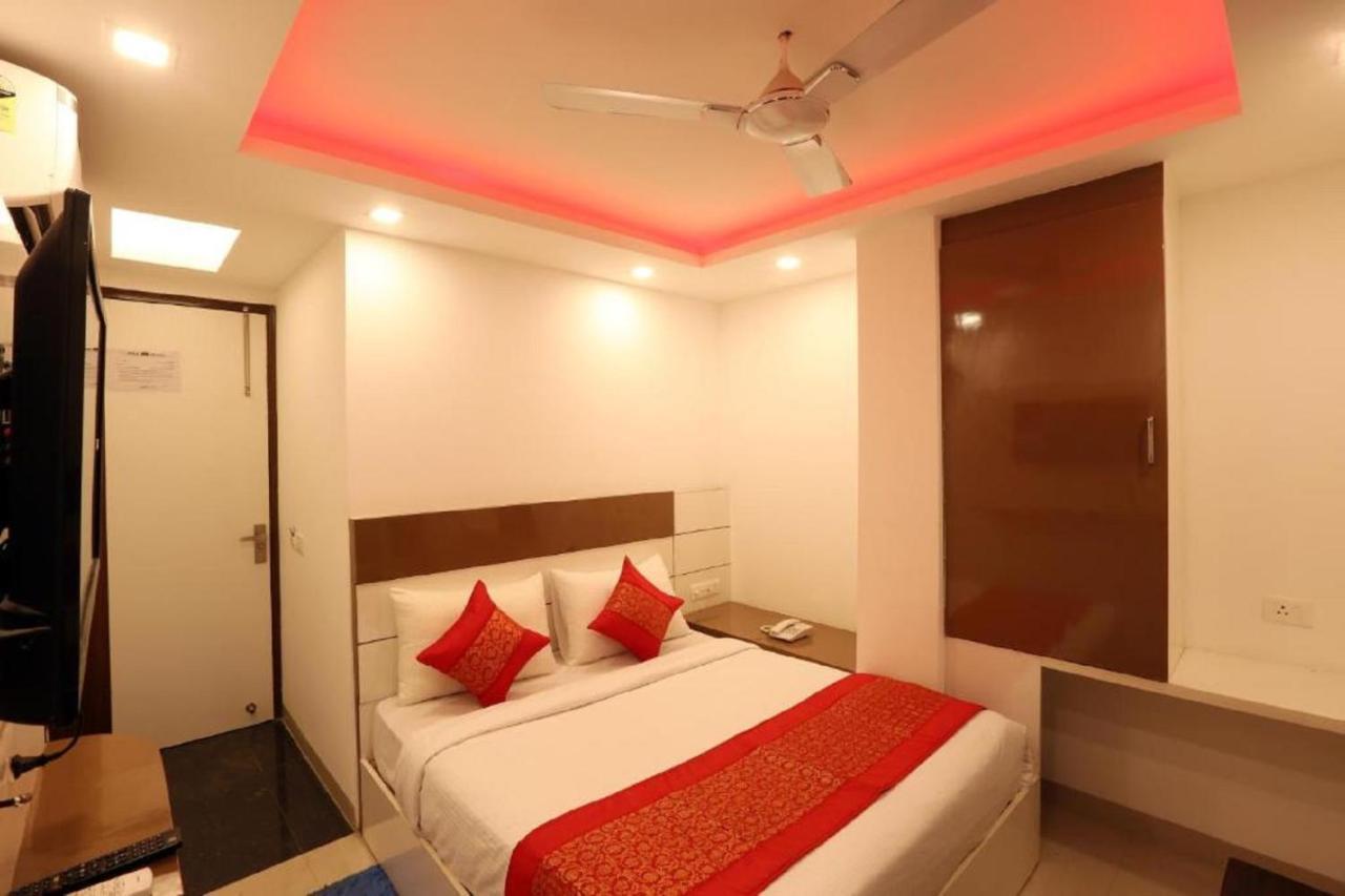 Del Fox Hotel, Delhi Airport Ню Делхи Екстериор снимка