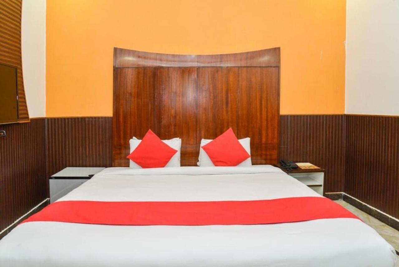 Del Fox Hotel, Delhi Airport Ню Делхи Екстериор снимка