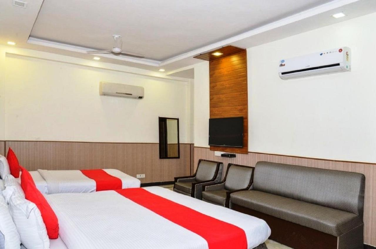 Del Fox Hotel, Delhi Airport Ню Делхи Екстериор снимка